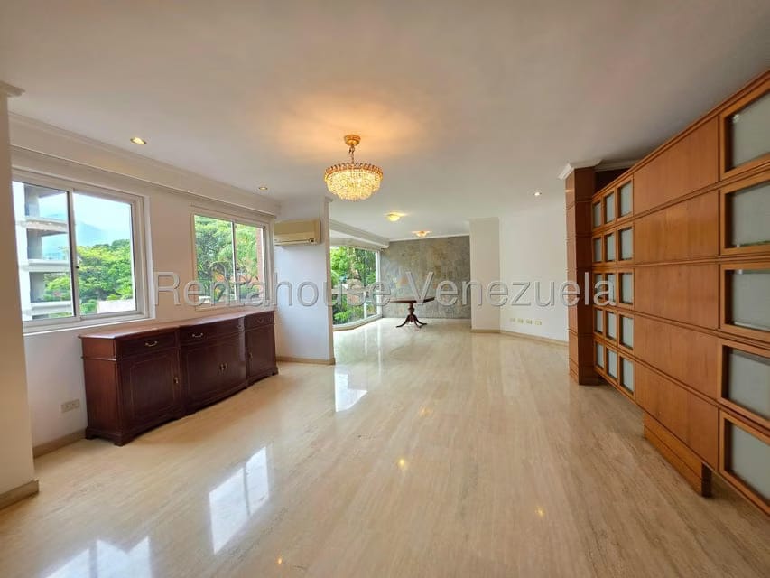 Apartamento (1 Nivel) en Venta en Los Naranjos de Las Mercedes, Distrito Metropolitano - 21