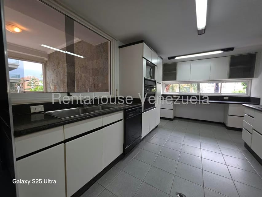 Apartamento (1 Nivel) en Venta en Los Naranjos de Las Mercedes, Distrito Metropolitano - 31