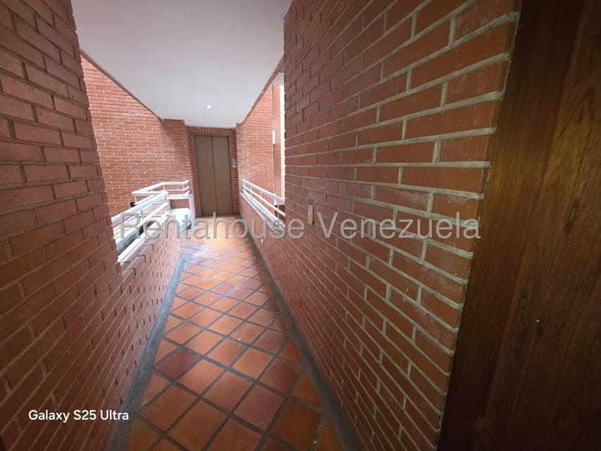 Apartamento (1 Nivel) en Venta en Los Naranjos de Las Mercedes, Distrito Metropolitano - 38