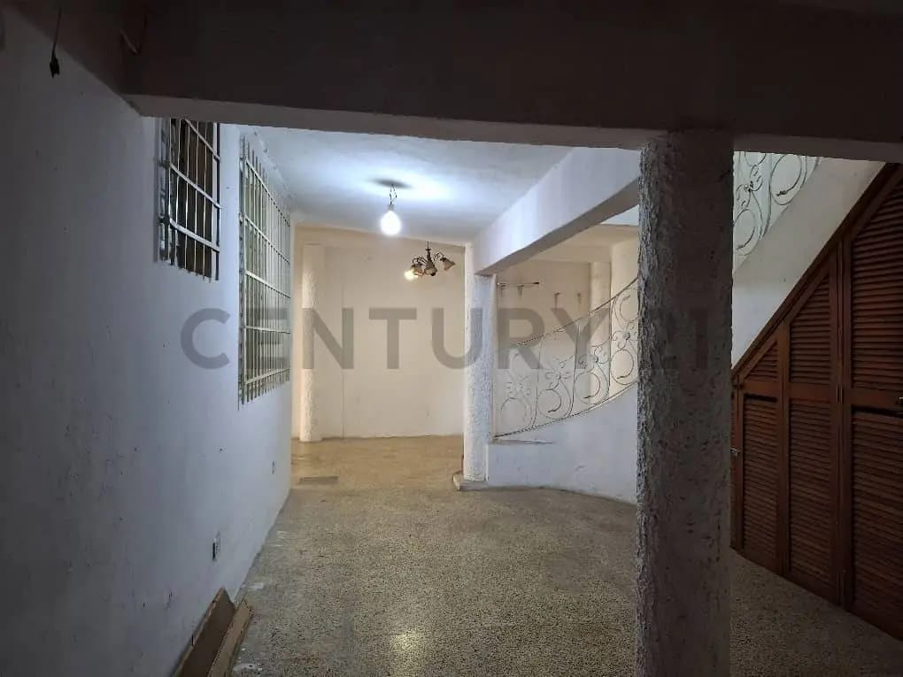 Venta Casa Multifamiliar de dos plantas. Urb. Valle Lindo. Turmero - 15