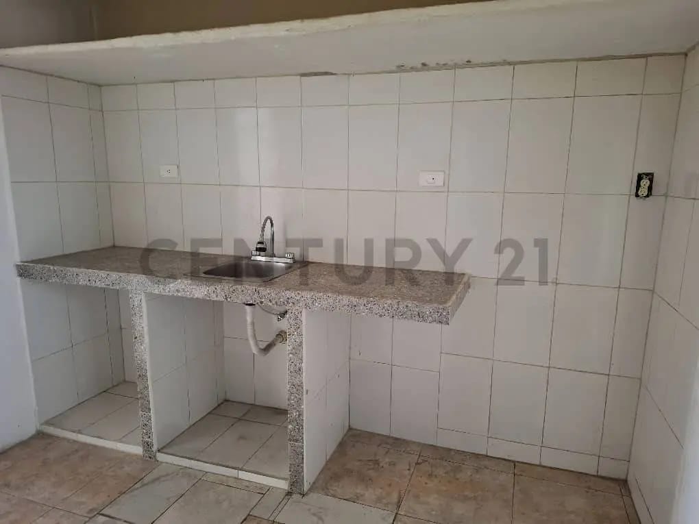 Venta Casa Multifamiliar de dos plantas. Urb. Valle Lindo. Turmero - 25