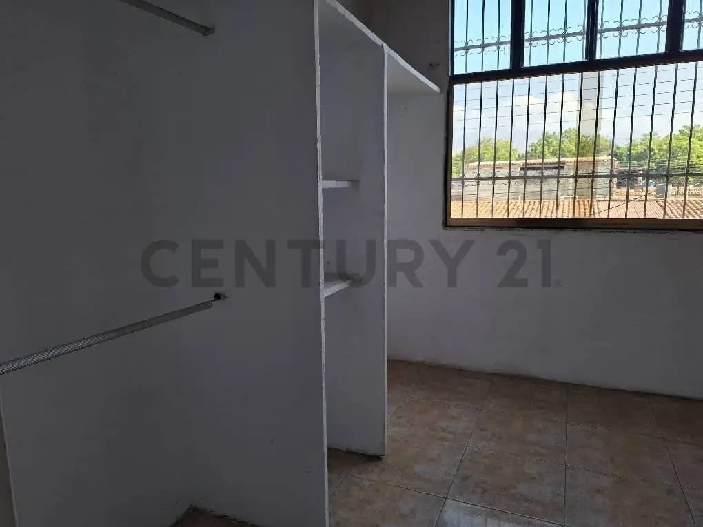 Venta Casa Multifamiliar de dos plantas. Urb. Valle Lindo. Turmero - 27