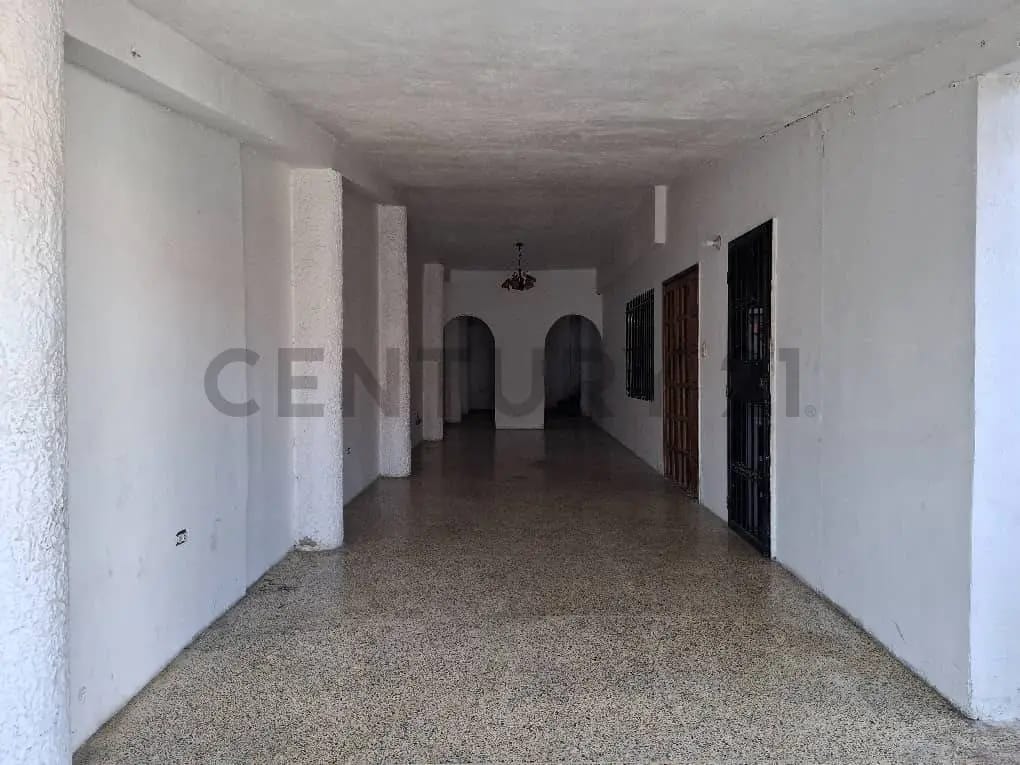 Venta Casa Multifamiliar de dos plantas. Urb. Valle Lindo. Turmero - 6