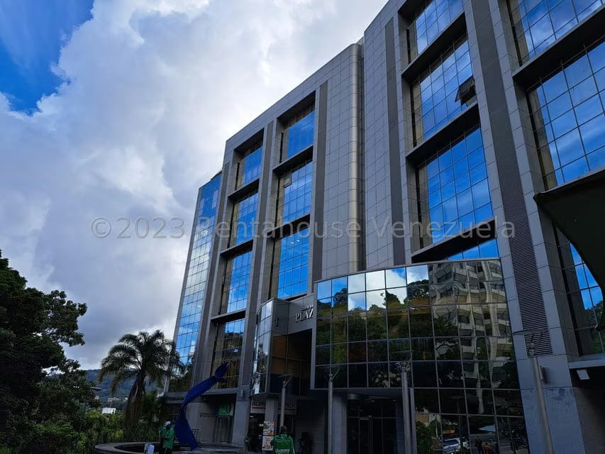 Comercial (Oficina) en Alquiler en Santa Paula, Distrito Metropolitano - 13