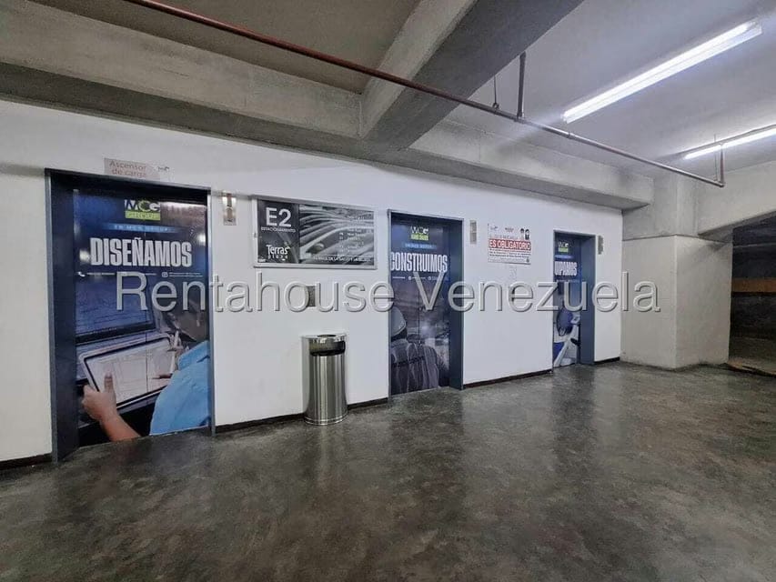 Comercial (Local Comercial) en Alquiler en Terrazas del Club Hipico, Distrito Metropolitano - 2