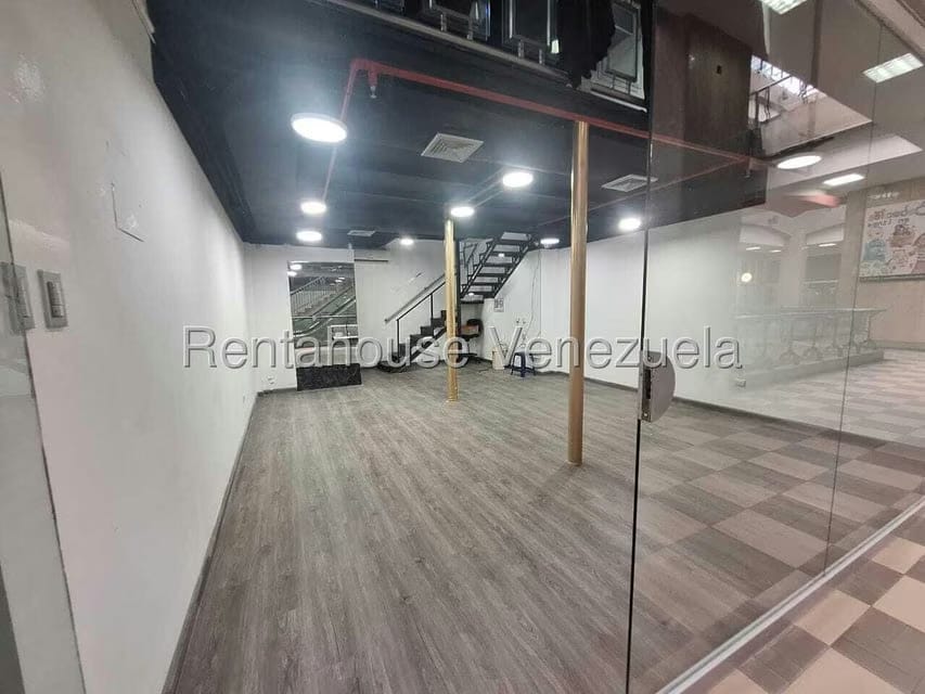 Comercial (Local Comercial) en Alquiler en Terrazas del Club Hipico, Distrito Metropolitano - 5