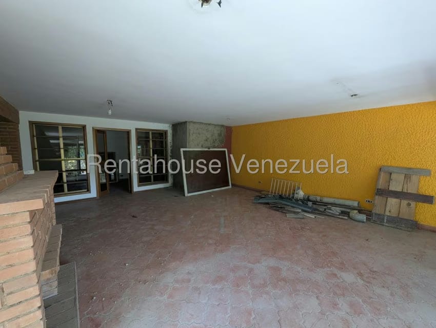 Casa (Multipes Niveles) en Venta en Los Naranjos del Cafetal, Distrito Metropolitano - 26