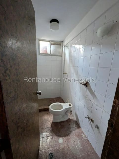 Casa (Multipes Niveles) en Venta en Los Naranjos del Cafetal, Distrito Metropolitano - 29