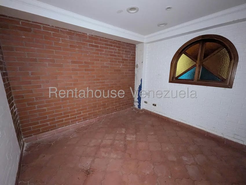 Casa (Multipes Niveles) en Venta en Los Naranjos del Cafetal, Distrito Metropolitano - 30
