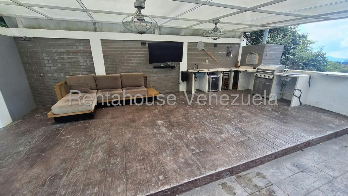 Casa (Multipes Niveles) en Venta en Alto Hatillo, Distrito Metropolitano - 13