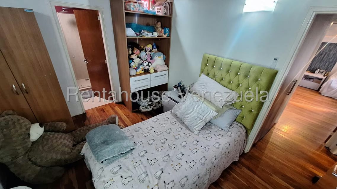 Casa (Multipes Niveles) en Venta en Alto Hatillo, Distrito Metropolitano - 27