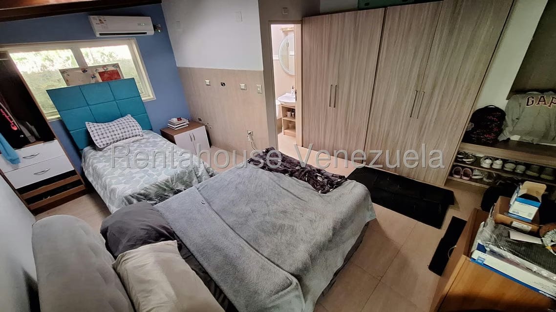 Casa (Multipes Niveles) en Venta en Alto Hatillo, Distrito Metropolitano - 30