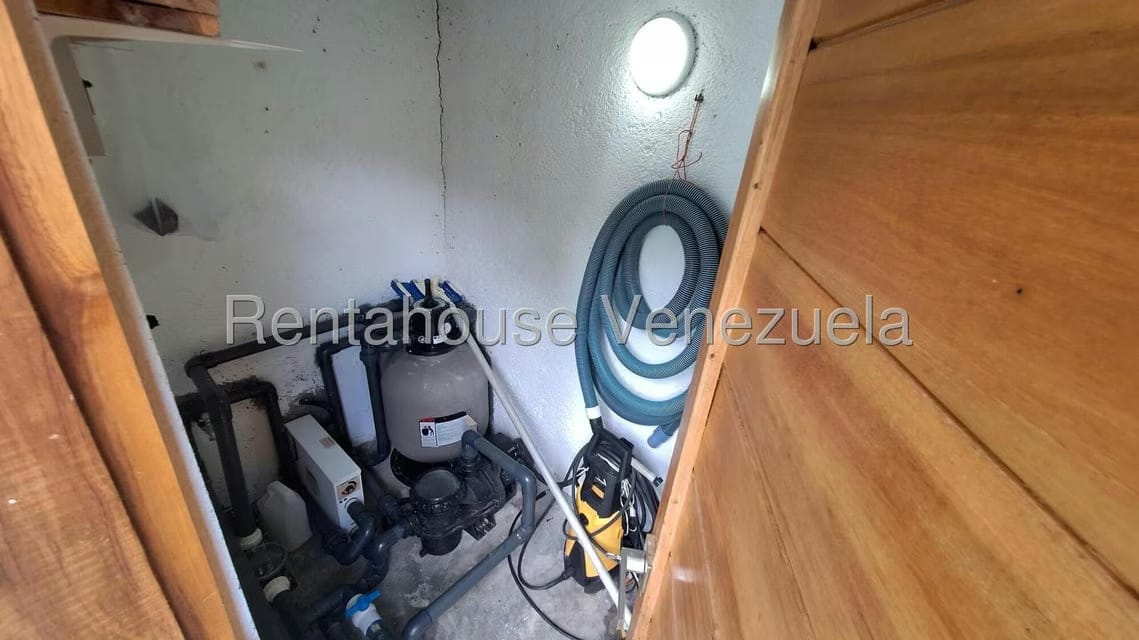 Casa (Multipes Niveles) en Venta en Alto Hatillo, Distrito Metropolitano - 38