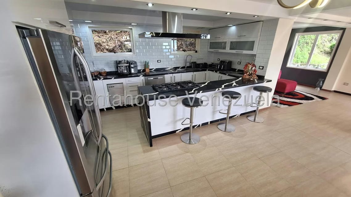 Casa (Multipes Niveles) en Venta en Alto Hatillo, Distrito Metropolitano - 7