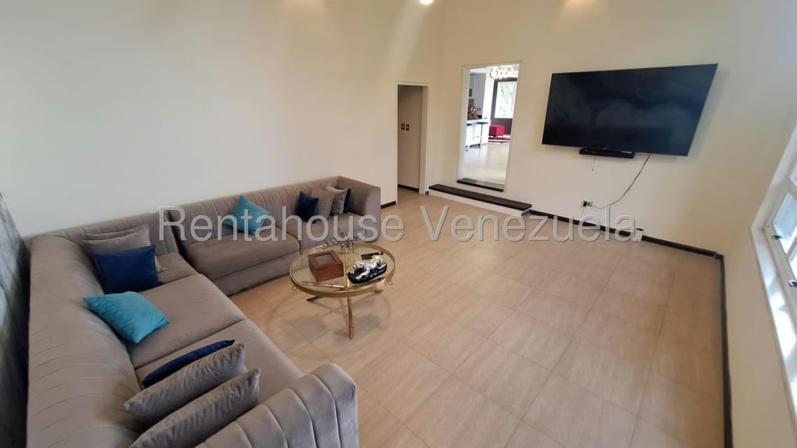 Casa (Multipes Niveles) en Venta en Alto Hatillo, Distrito Metropolitano - 9