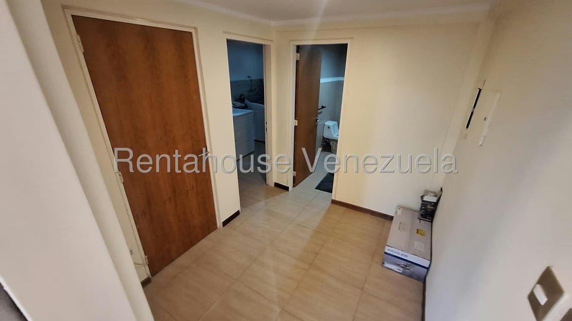 Casa (Multipes Niveles) en Venta en Alto Hatillo, Distrito Metropolitano - 10