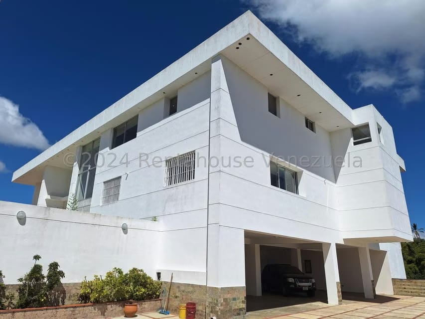 Casa (Multipes Niveles) en Venta en La Lagunita Country Club, Distrito Metropolitano - 3