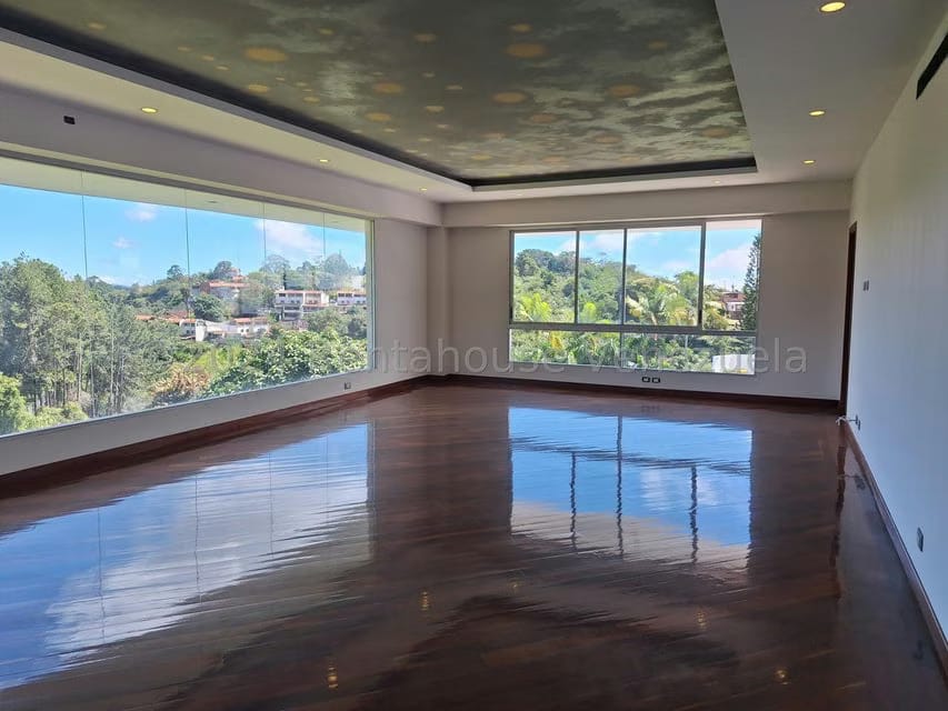 Casa (Multipes Niveles) en Venta en La Lagunita Country Club, Distrito Metropolitano - 21