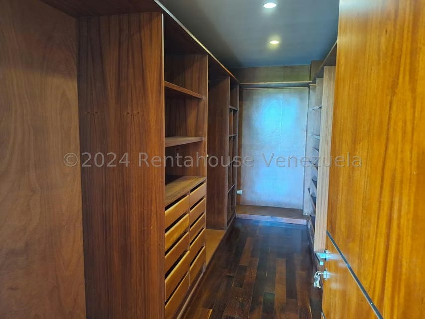 Casa (Multipes Niveles) en Venta en La Lagunita Country Club, Distrito Metropolitano - 29