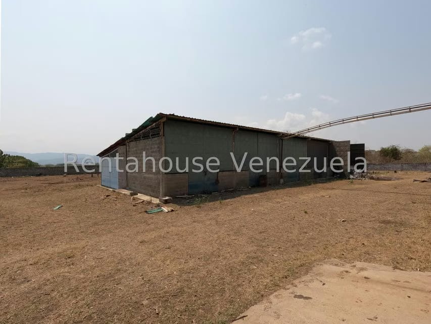 Comercial (Galpon - Deposito) en Venta en Zona Industrial - Chivacoa, Yaracuy - 21