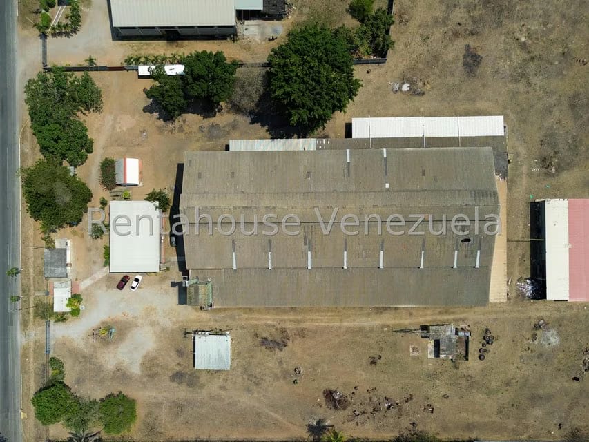 Comercial (Galpon - Deposito) en Venta en Zona Industrial - Chivacoa, Yaracuy - 6