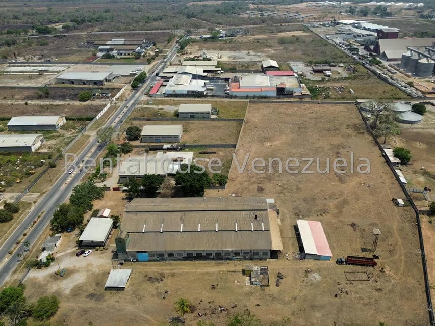 Comercial (Galpon - Deposito) en Venta en Zona Industrial - Chivacoa, Yaracuy - 10