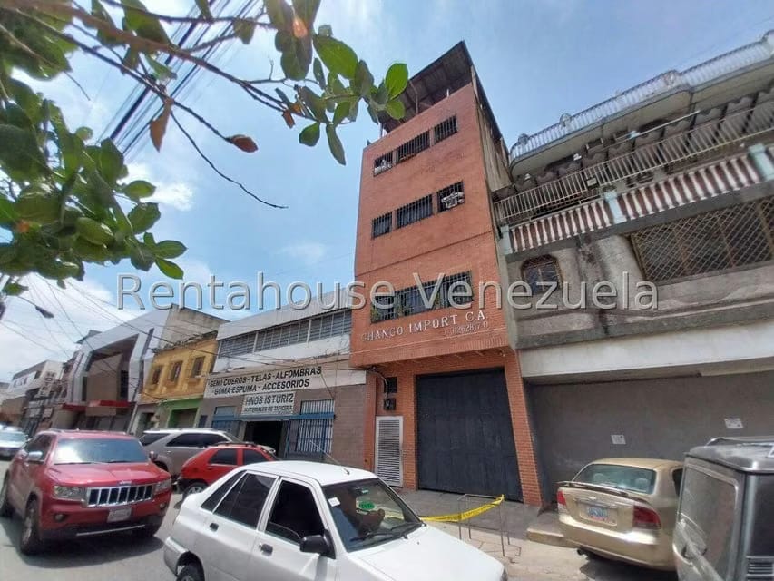 Comercial (Edificio) en Venta en Zona Centro, Aragua - 65