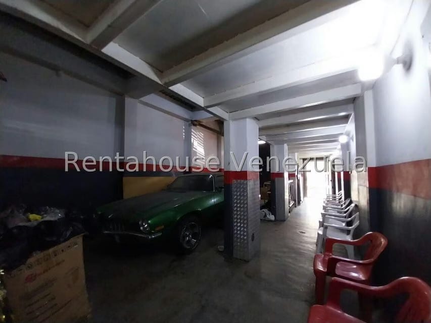 Comercial (Edificio) en Venta en Zona Centro, Aragua - 8