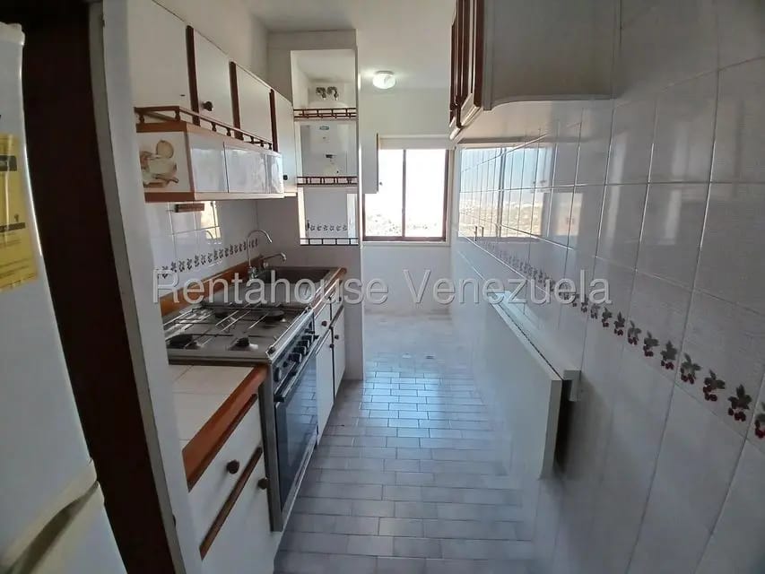 Apartamento (1 Nivel) en Venta en Lomas de Prados del Este, Distrito Metropolitano - 24