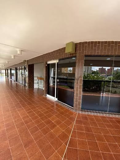 Alquiler Oficina en Unicentro Virginia sector la Lago av 3C con calle 67