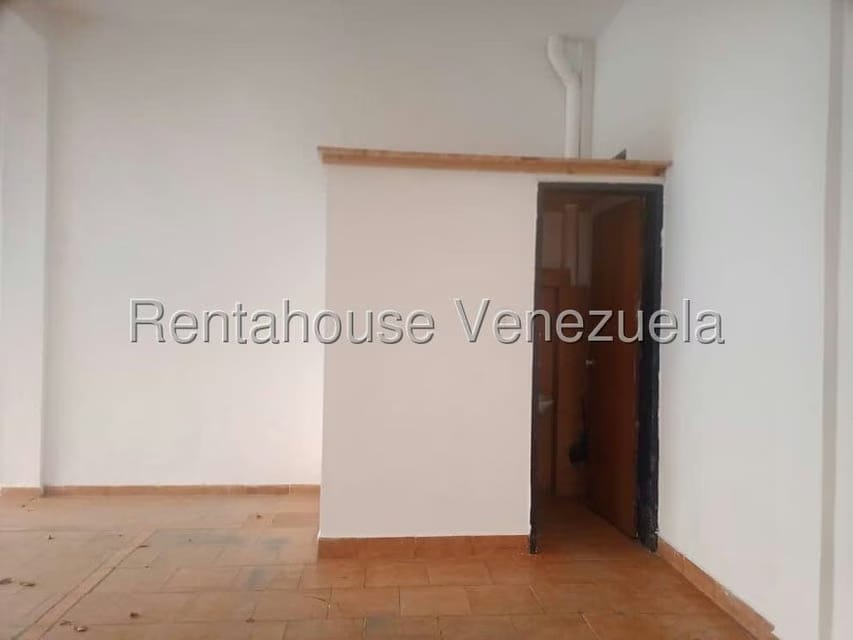 Comercial (Local Comercial) en Alquiler en Centro, Lara - 13