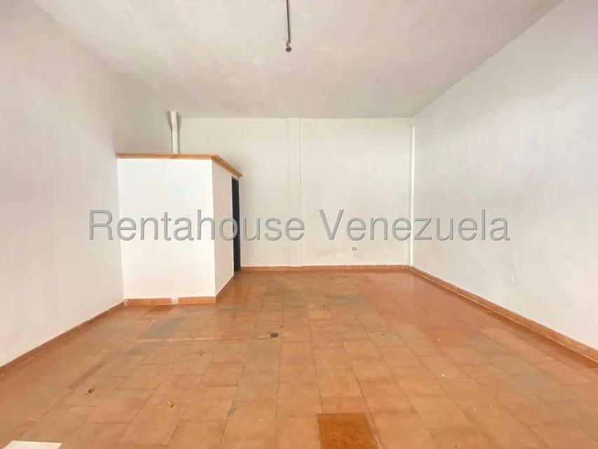 Comercial (Local Comercial) en Alquiler en Centro, Lara - 3