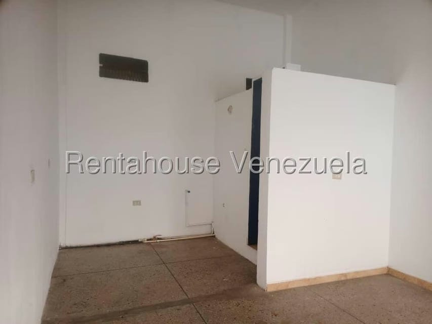 Comercial (Local Comercial) en Alquiler en Centro, Lara - 21