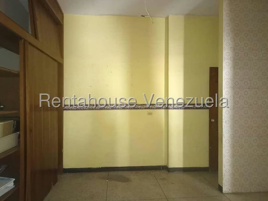 Comercial (Local Comercial) en Alquiler en Centro, Lara - 11