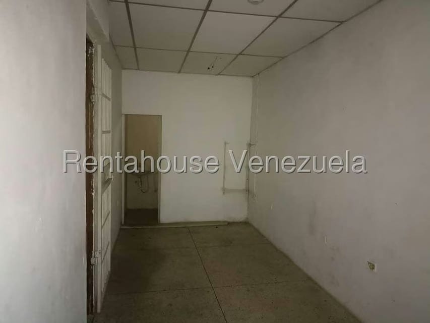 Comercial (Local Comercial) en Alquiler en Centro, Lara - 15