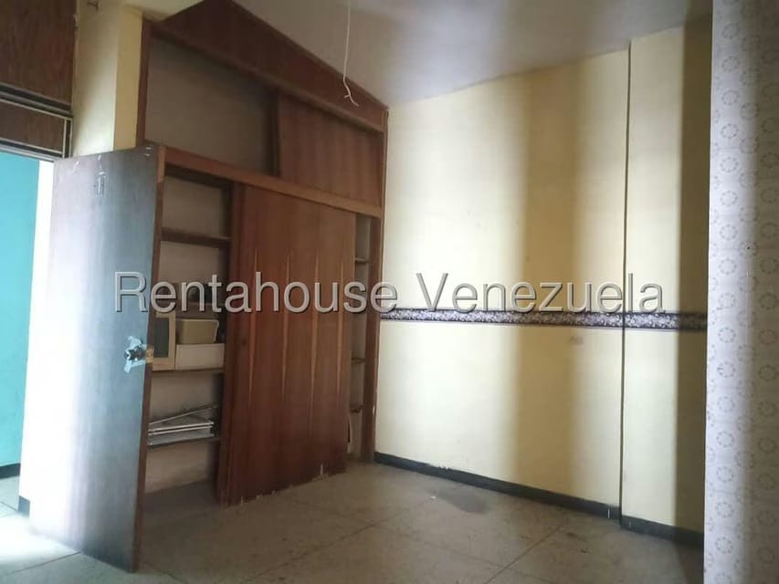 Comercial (Local Comercial) en Alquiler en Centro, Lara - 3