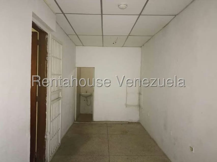Comercial (Local Comercial) en Alquiler en Centro, Lara - 7