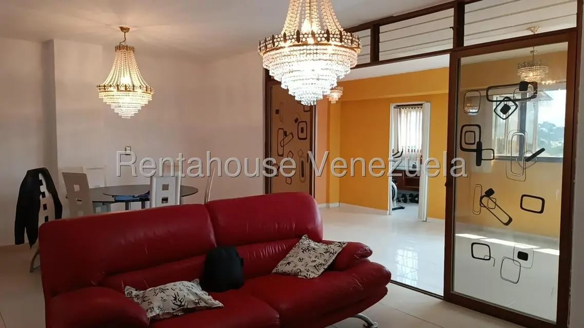 Apartamento (1 Nivel) en Alquiler en Los Nuevos Teques, Miranda - 12