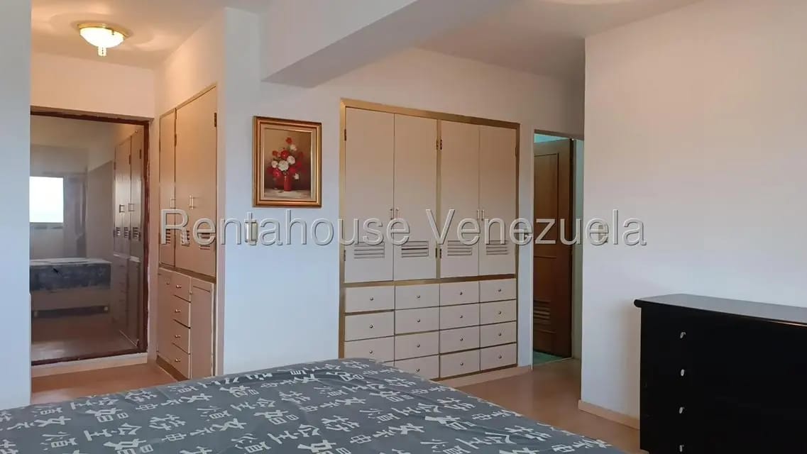 Apartamento (1 Nivel) en Alquiler en Los Nuevos Teques, Miranda - 24