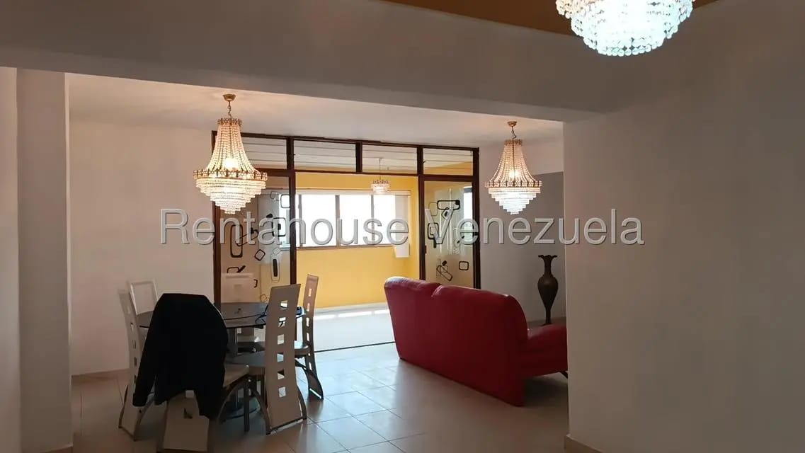 Apartamento (1 Nivel) en Alquiler en Los Nuevos Teques, Miranda - 9