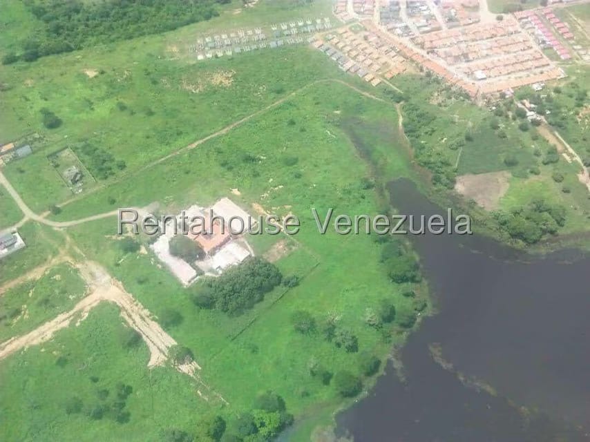 Terreno (Residencial) en Venta en Los Bolivarianos, Guarico