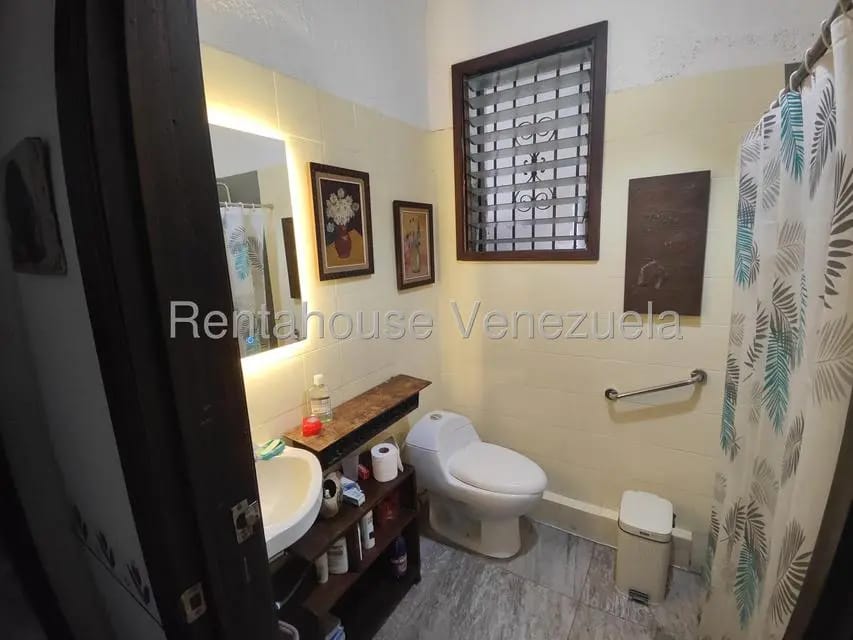 Casa (Duplex) en Venta en La Florida, Distrito Metropolitano - 22