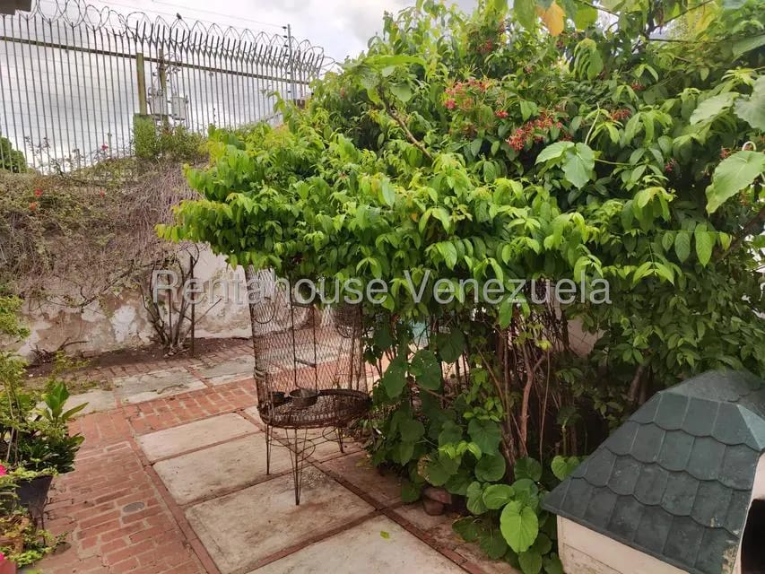 Casa (Duplex) en Venta en La Florida, Distrito Metropolitano - 5