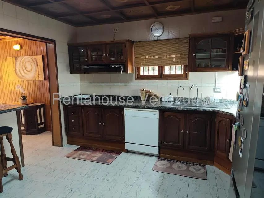 Casa (1 Nivel) en Alquiler en Tamare, Zulia - 16