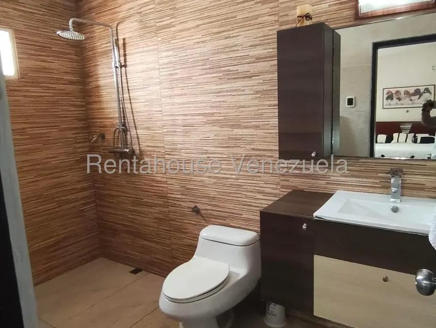 Casa (1 Nivel) en Alquiler en Tamare, Zulia - 24