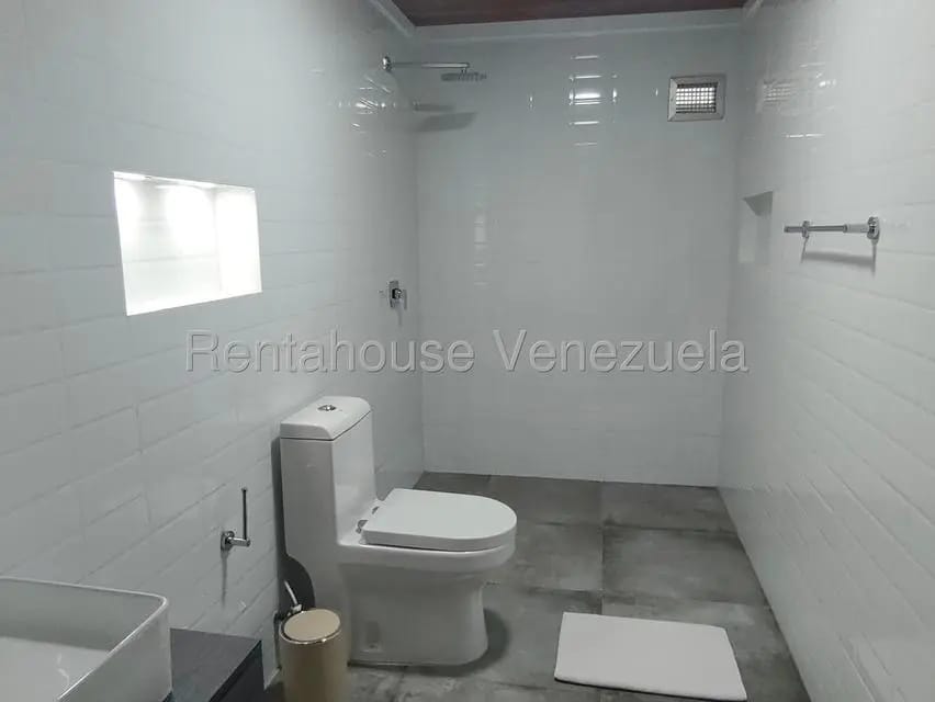 Casa (1 Nivel) en Alquiler en Tamare, Zulia - 30