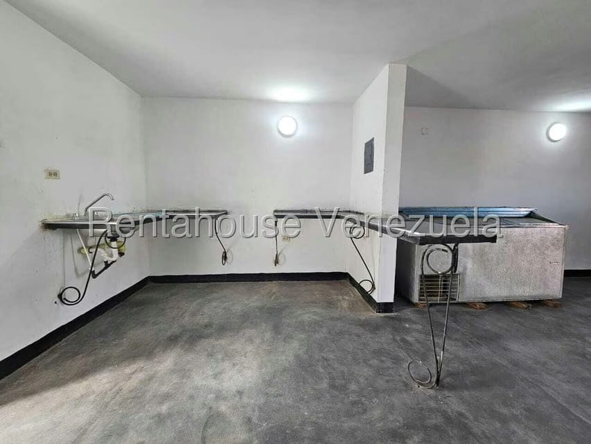 Casa (1 Nivel) en Alquiler en Las Eugenias, Falcon - 13