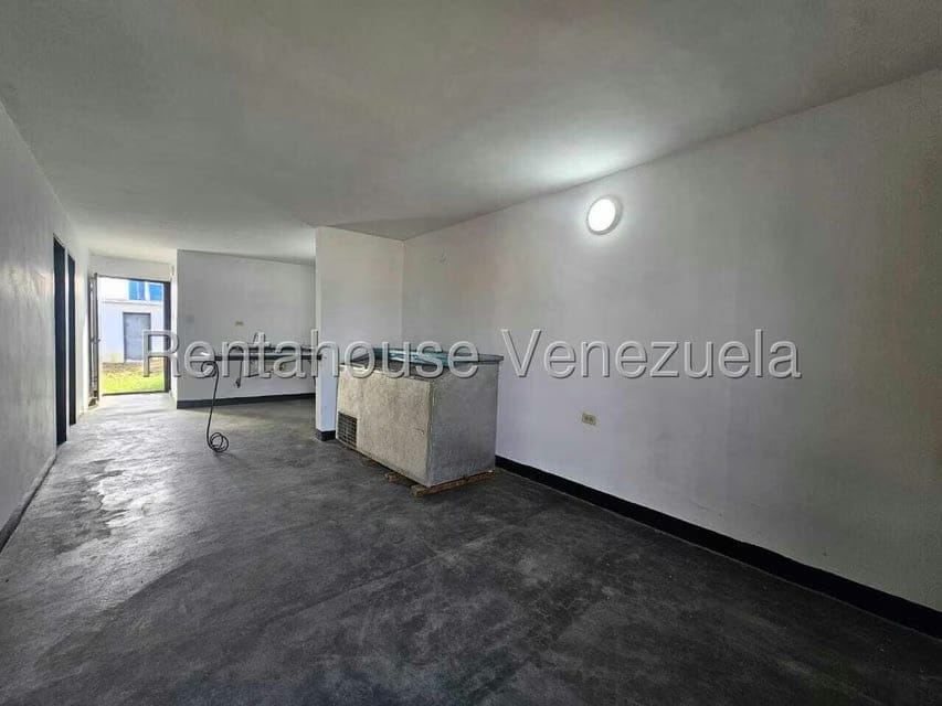 Casa (1 Nivel) en Alquiler en Las Eugenias, Falcon - 7