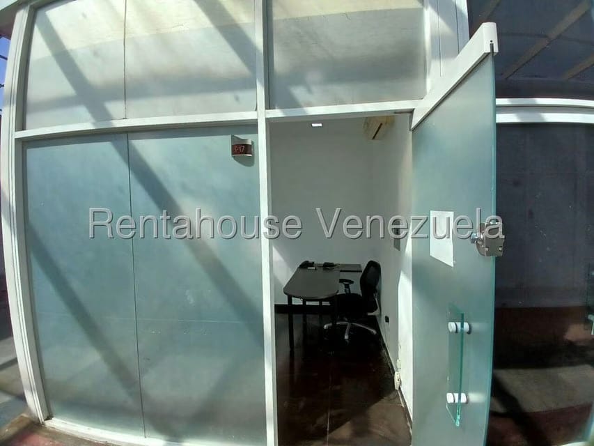 Comercial (Local Comercial) en Venta en Lomas de La Lagunita, Distrito Metropolitano - 5