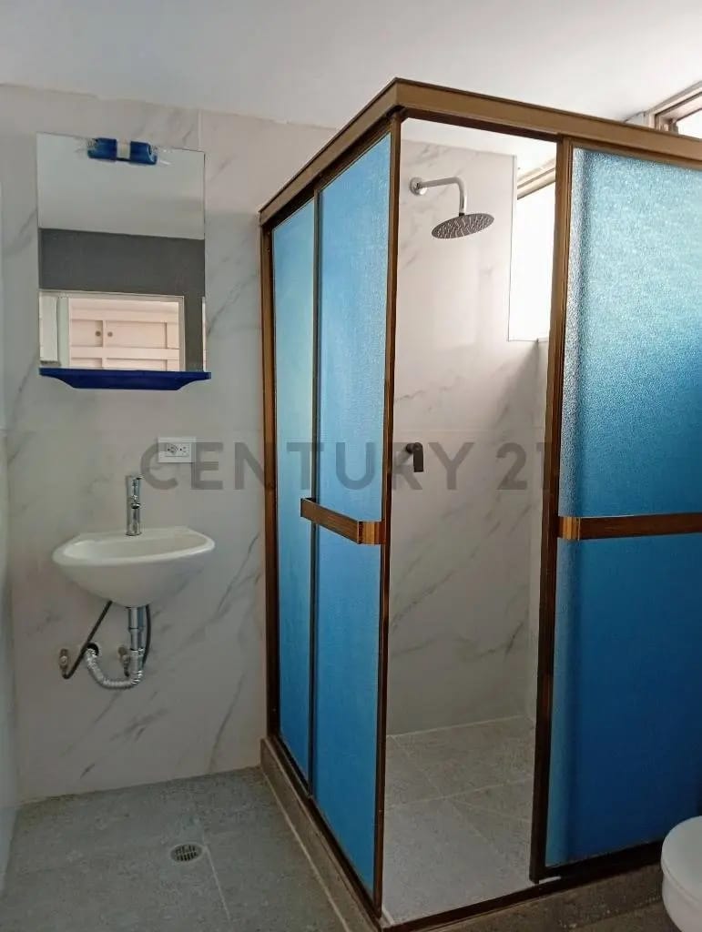 Alquiler de practico apartamento en Los Palos Grandes - 10